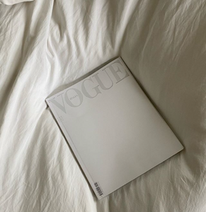 Vogue Italia's April 2020 Cover in Response to the Pandemic